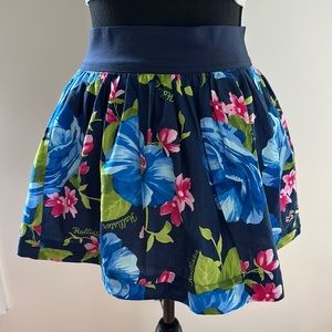 Floral Jr- mini skirt from Hollister. Size small with elastic waist.